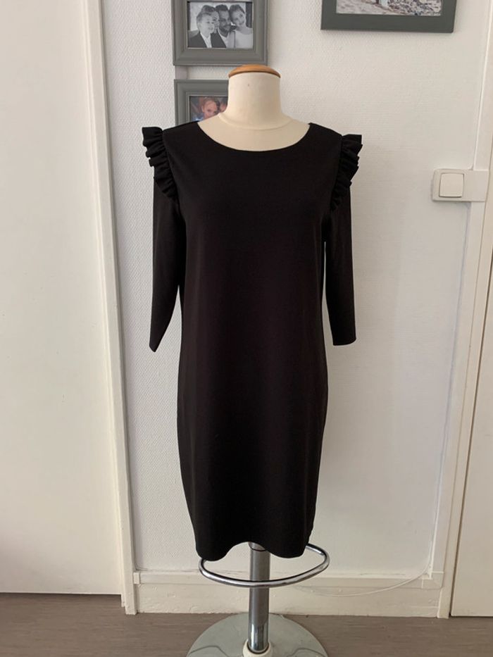 Robe noir