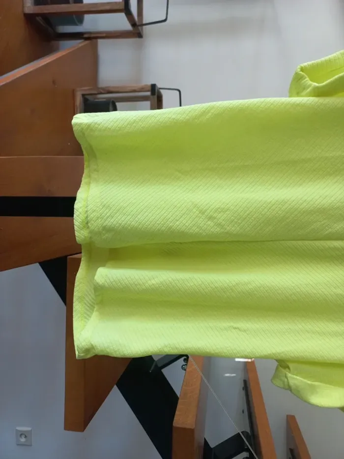 T-shirt cache cache - photo numéro 4