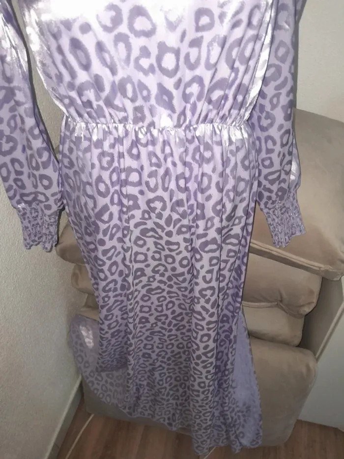 Robe longue 💫légère 💫touché satiné 💫Shein Taille  40-42 - photo numéro 7