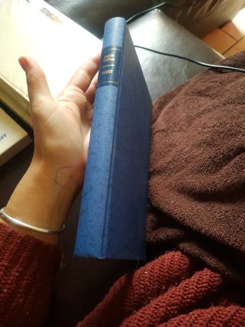 Lucky Jackie collins