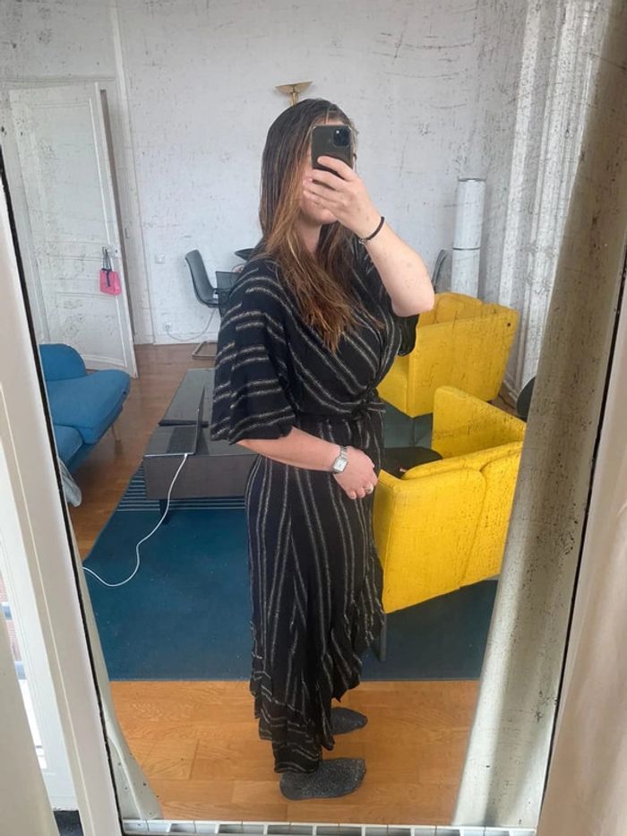 Robe noire et doré - photo numéro 8