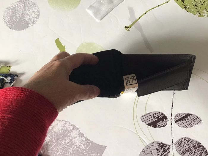 Porte feuille compact en cuir noir - photo numéro 6