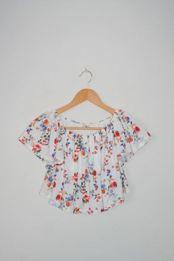 Top fleuri Bershka taille M