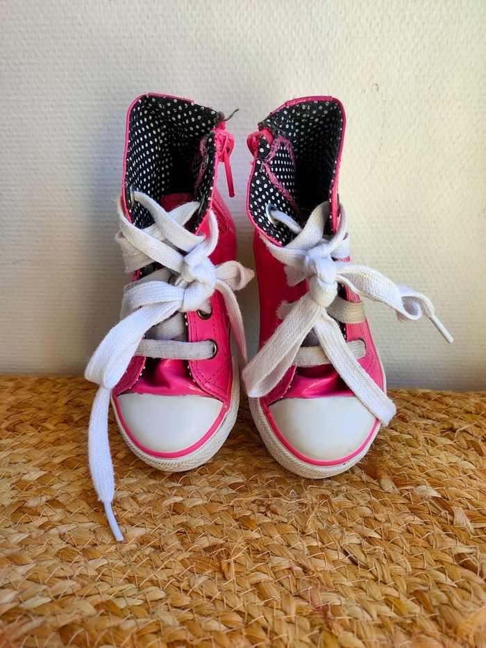 Baskets rose Hello Kitty taille 24 - photo numéro 6