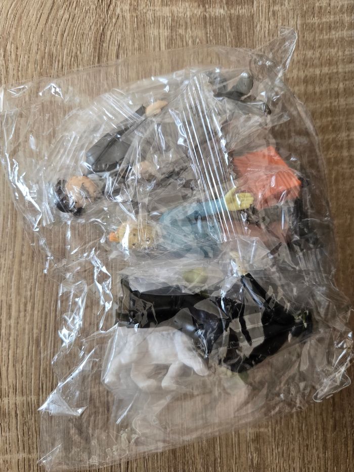 Lot de 6 Figurines Tintin . Neuf - photo numéro 2