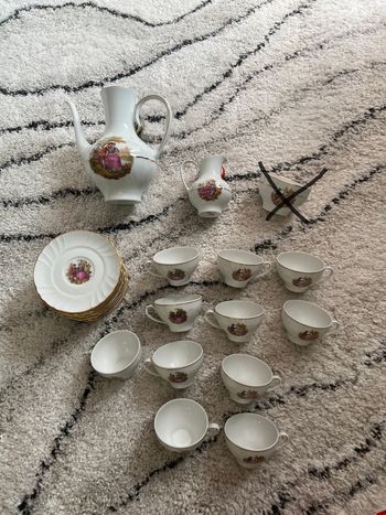 Service à thé / café en porcelaine – Irabia Pamplona (Espagne)