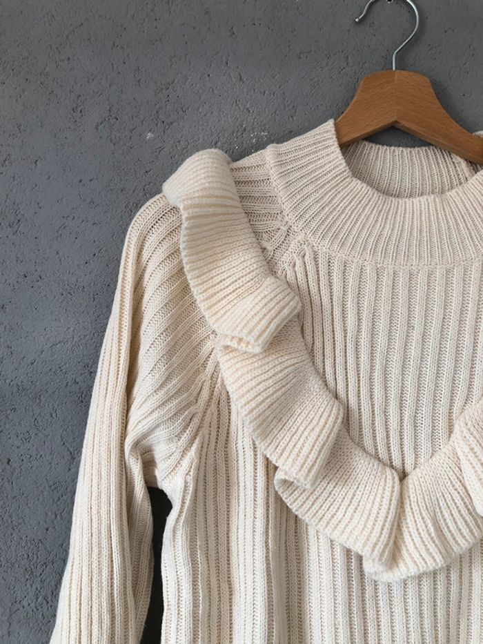 Pull crème taille M 🌻 - photo numéro 4