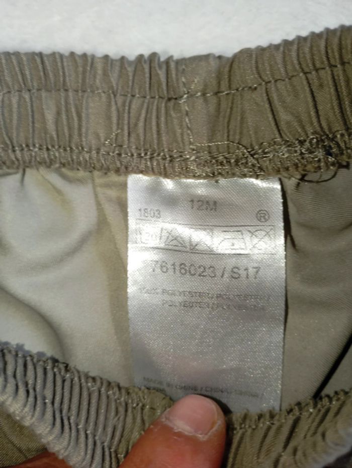 Short très léger 12 mois - photo numéro 2