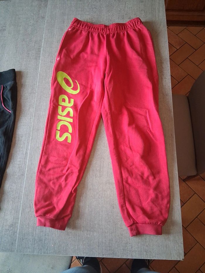 Jogging asics 6ans