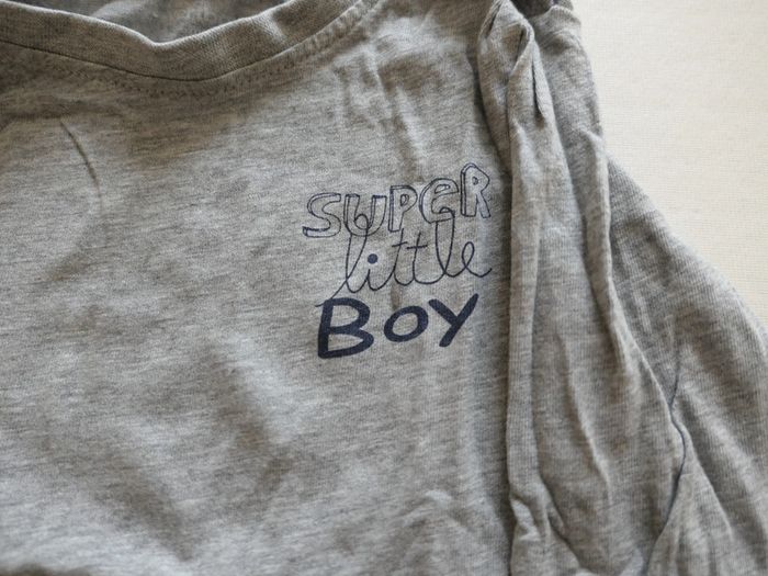 Tee-shirt manches longues 6 mois - photo numéro 2