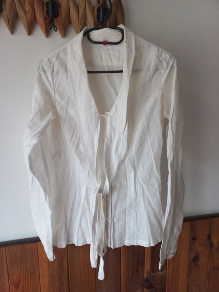 Chemise blanche avec brillant argent