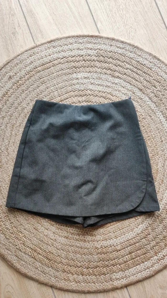 Short #10ansgabice