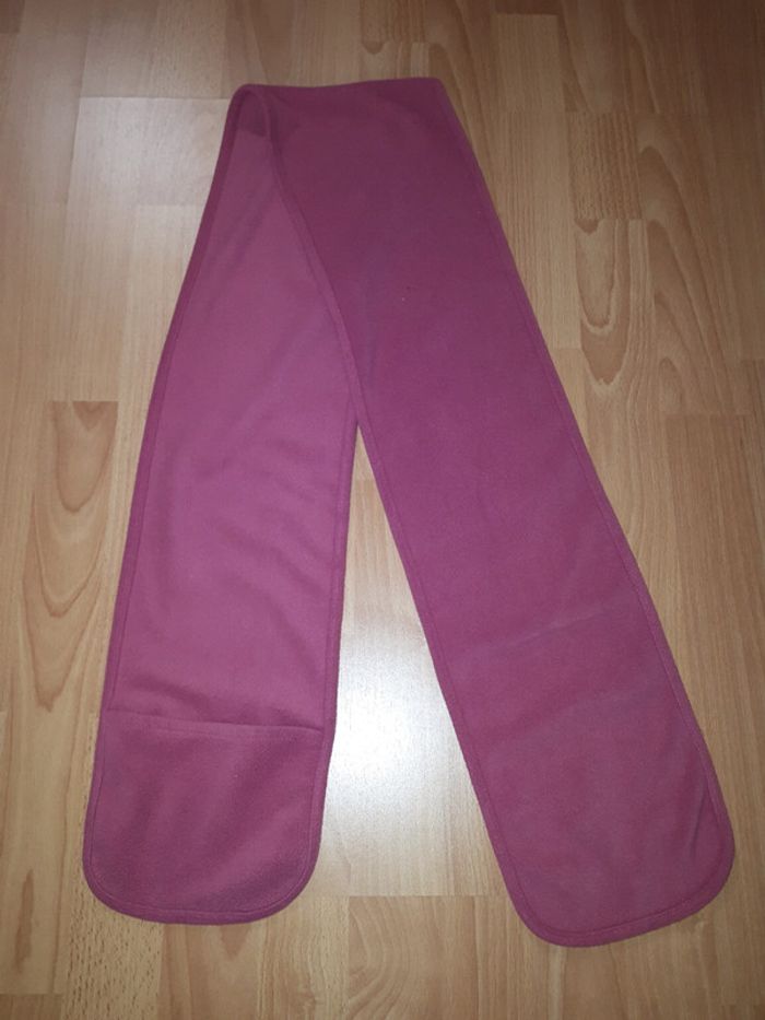 Écharpe en polaire rose foncé - photo numéro 2