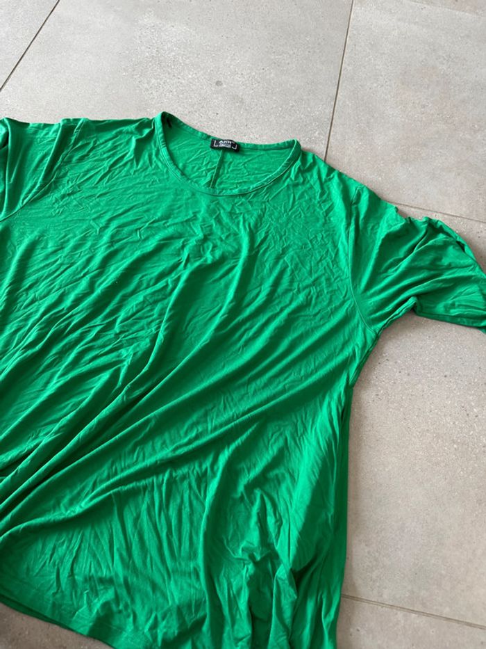 T-shirt vert ample, taille unique, très bon état - photo numéro 2