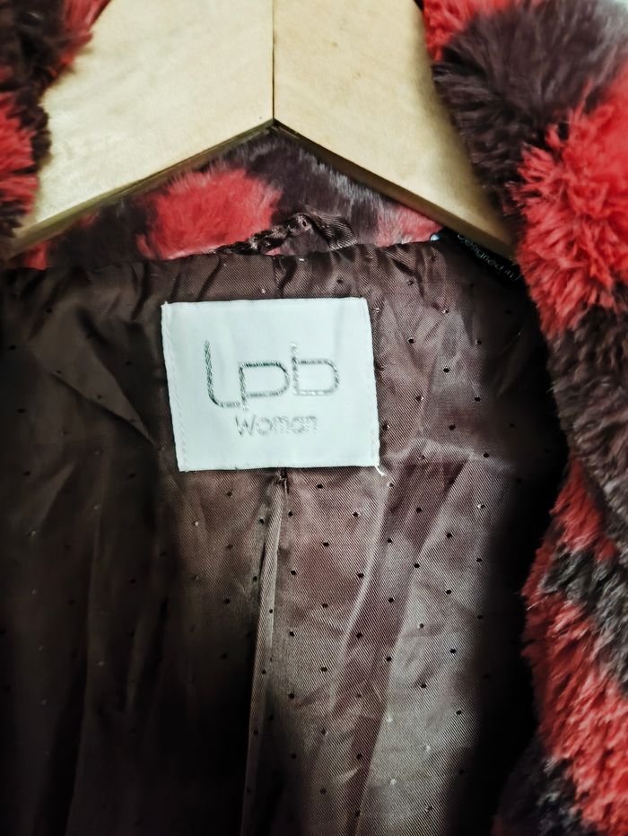 Veste courte fausse fourrure - photo numéro 5