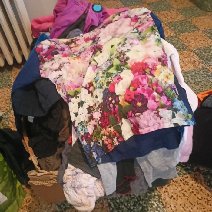 Gros lot vêtement enfant fille - photo numéro 4