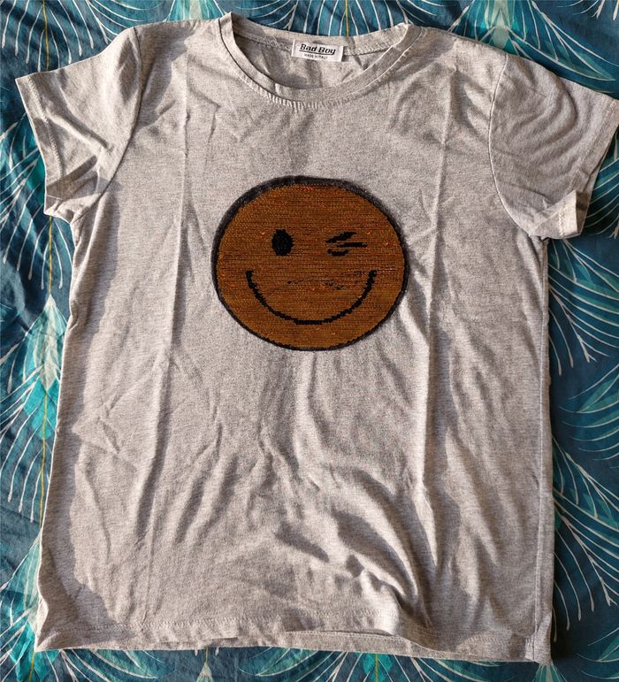 T-shirt à sequins Emoji 14 ans gris.