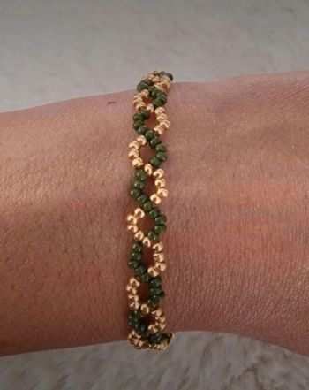 Bracelet kaki et doré