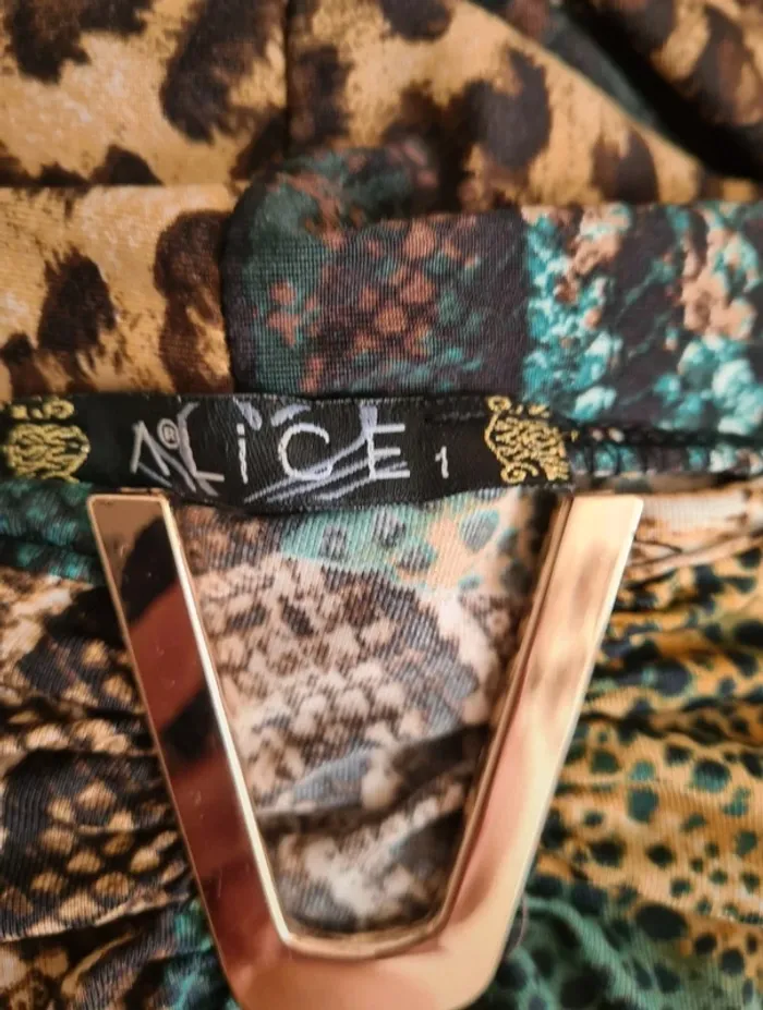 Robe moulante style vintage motif animal Alice  Taille 36 - photo numéro 3