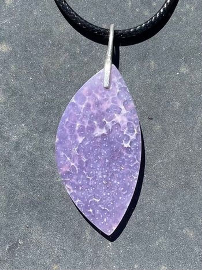 Sublime pendentif en agate grappe ou calcédoine botryoïdale - photo numéro 6