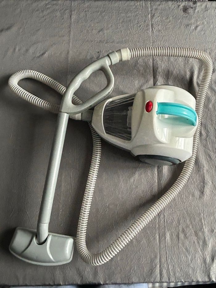 Aspirateur enfant jouet