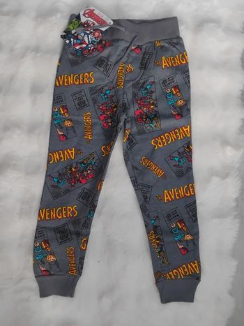 Pantalon jogging Avengers, 4 ans