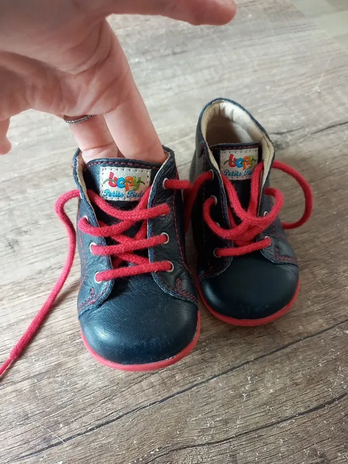 Chaussures 18