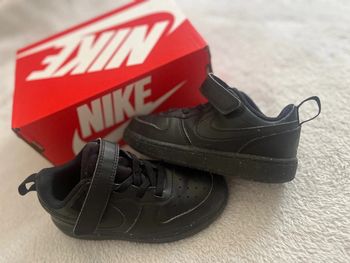 Nike court borough low