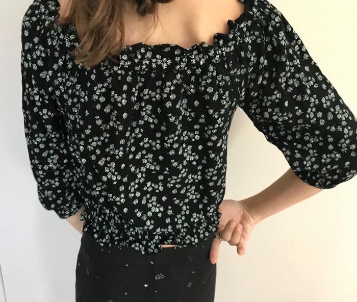 Top fleuri kiabi xxs neuf - photo numéro 2