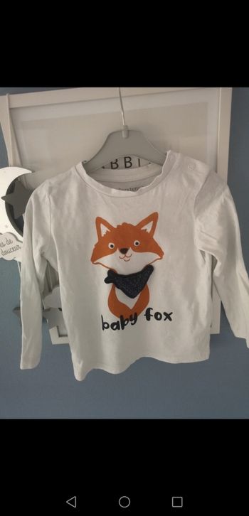 Top à manches longues en très bon état