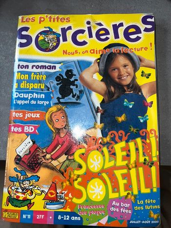Livre bouquin lecture fille 8 - 12 ans les ptites sorcières vintage année 2000 magasine