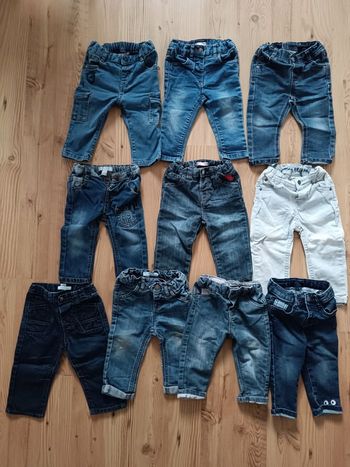 Lot pantalons jeans garçon 12 mois
