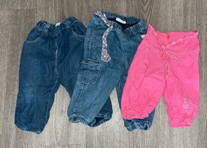 Jeans taille 18 mois