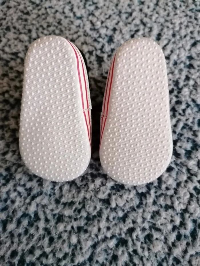 Chaussures basket bébé taille 17-18 - photo numéro 4