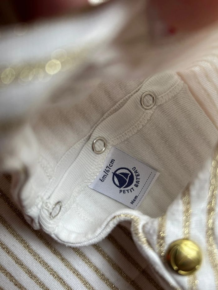 Joli t-shirt Marinière dorée Petit Bateau 6 mois - photo numéro 5