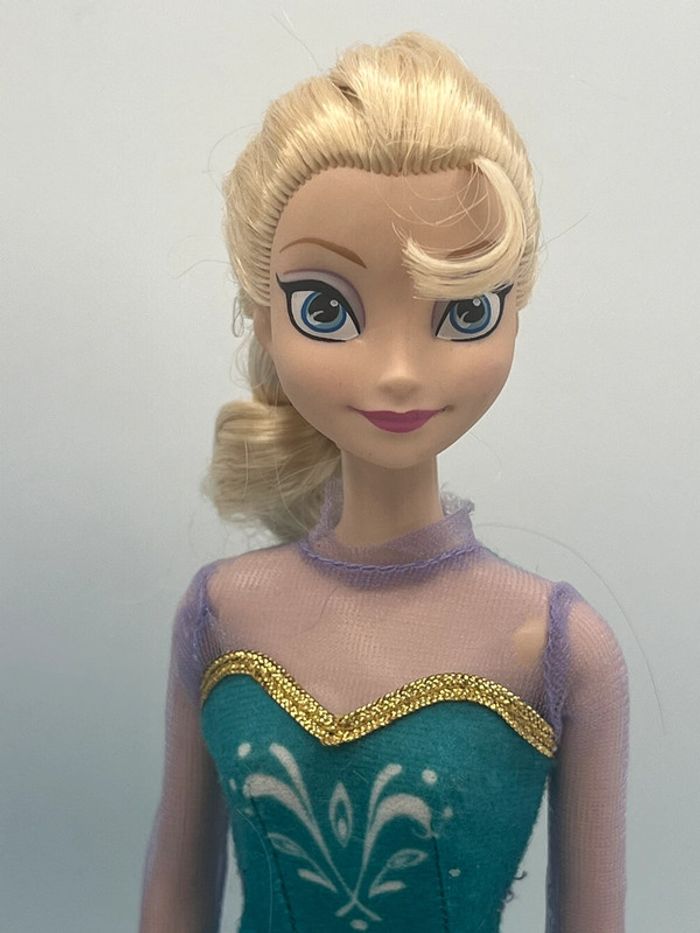 👑 lot cendrillon et Elsa mattel 👑 - photo numéro 3