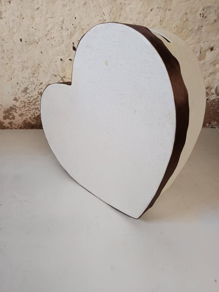 Grande urne blanche
