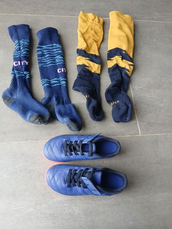 Crampons enfant football 