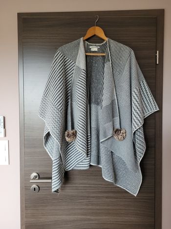 Poncho TU Christine Laure