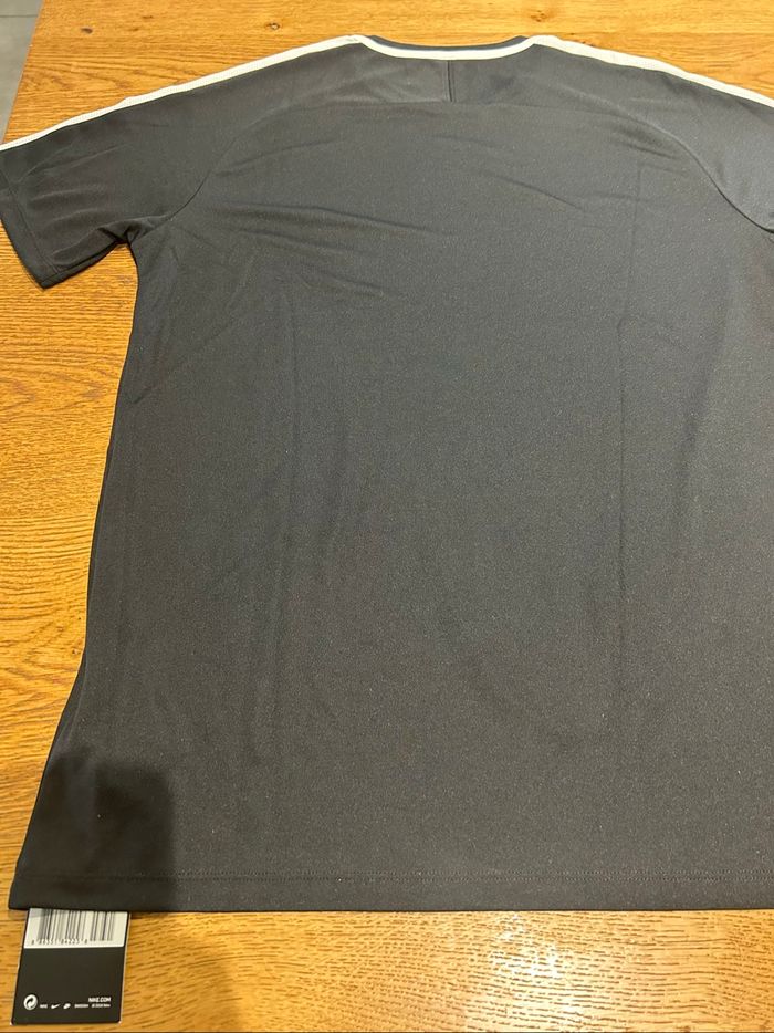 T-shirt de sport - photo numéro 3