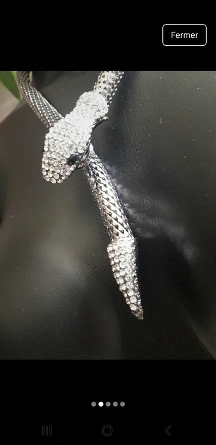 Magnifique collier serpent strass aimanté - photo numéro 2