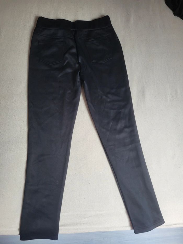 Très beau pantalon bleu marine - photo numéro 4