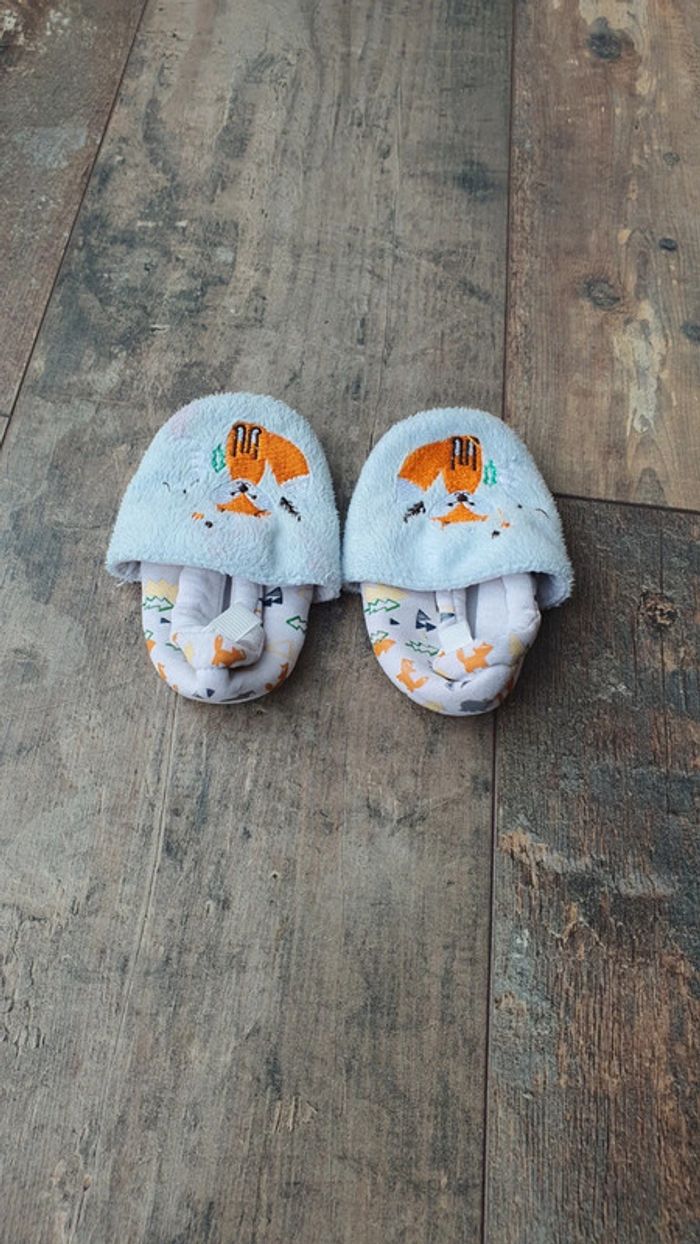 Chausson taille 15 16 en très bon état - photo numéro 6