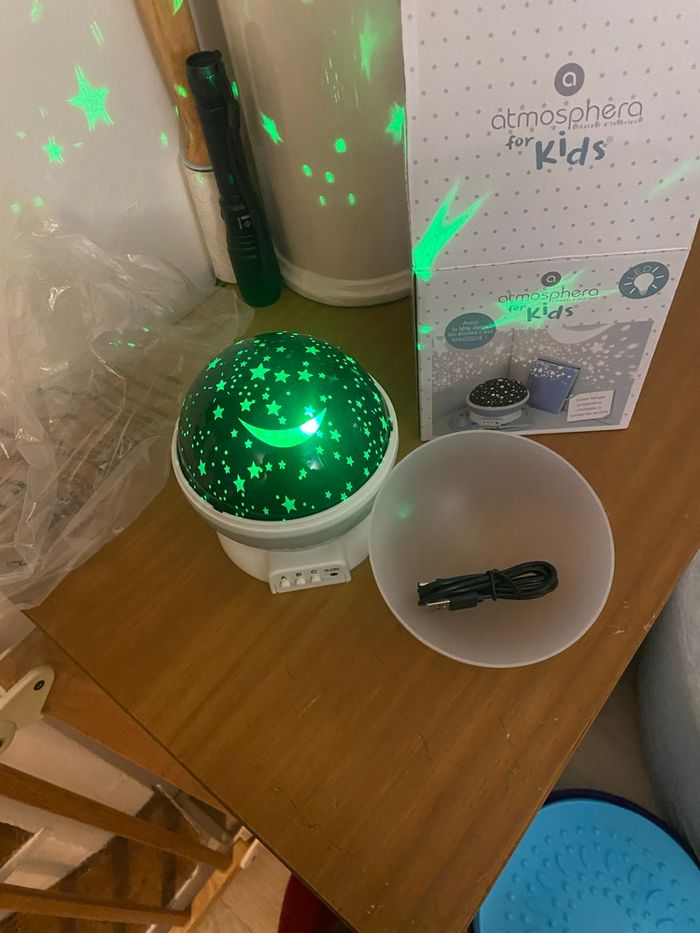 Veilleuse projecteur étoile neuve