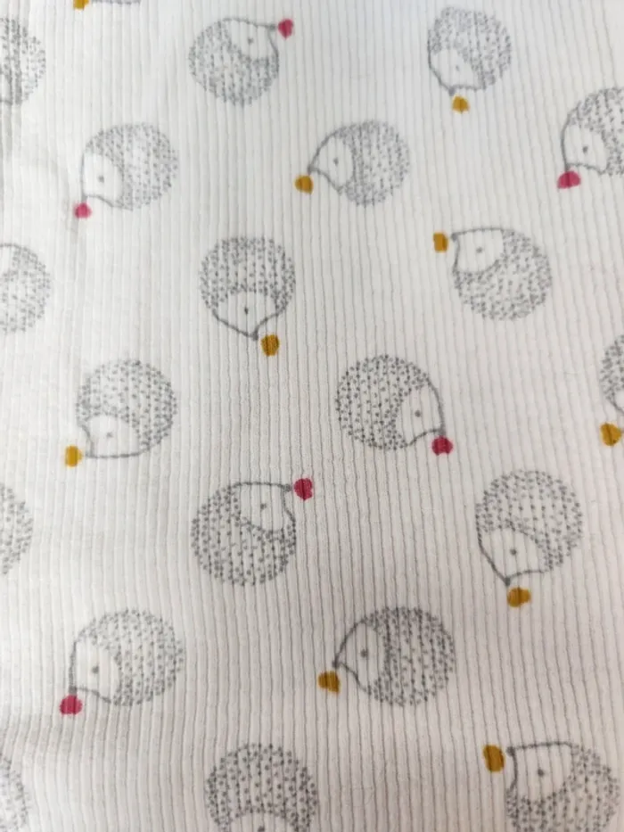 Mignon body côtelé blanc motifs hérissons bebe fille ou garçon automne hiver Obaibi 9 mois - photo numéro 2