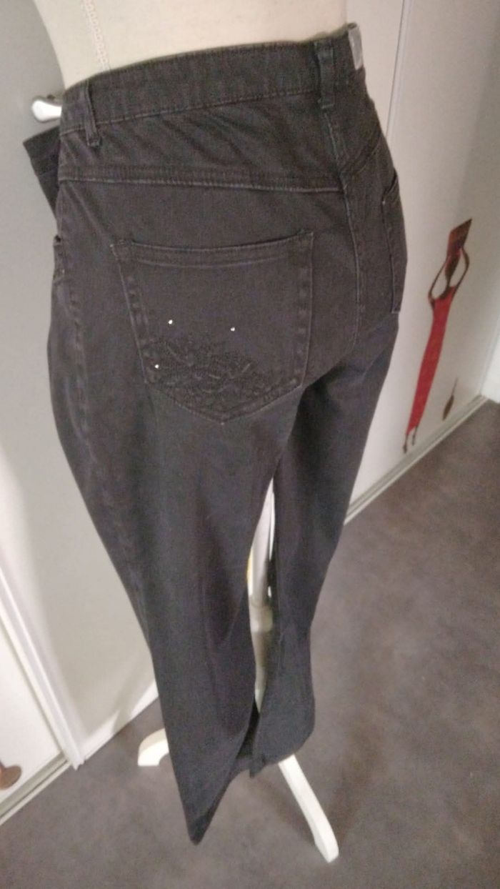 Pantalon femme T.44 - photo numéro 3