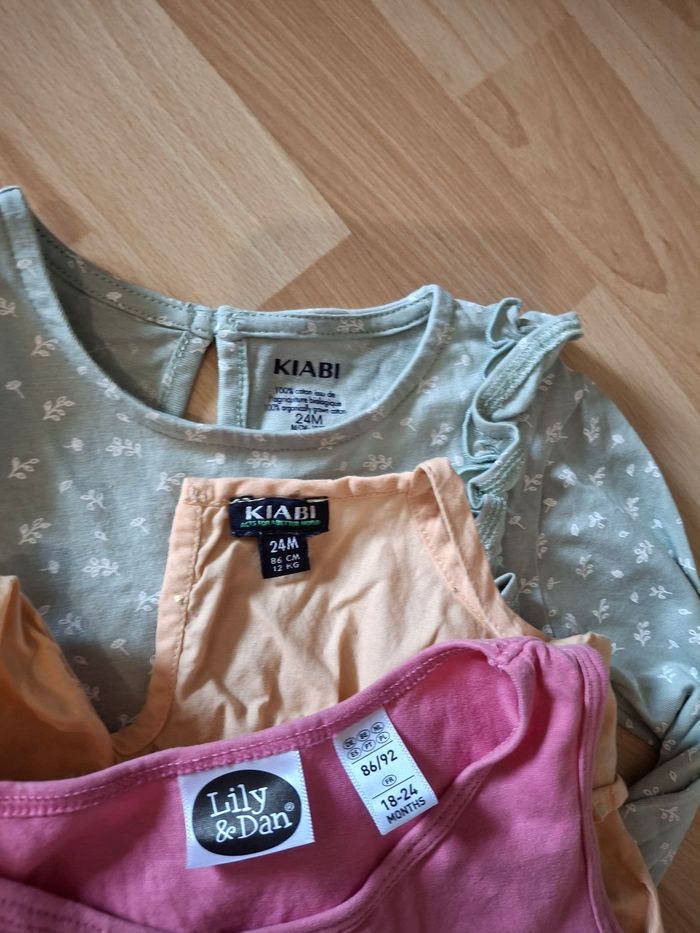 Lot 3 robes - photo numéro 2