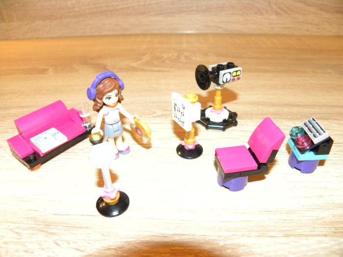 LEGO Friends le studio d'enregistrement de la pop star 41103 - photo numéro 8