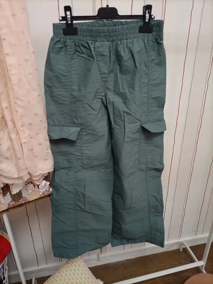 Joli pantalon large style parachute Gémo 12 ans - photo numéro 2