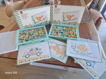 Prise mosaïque hema